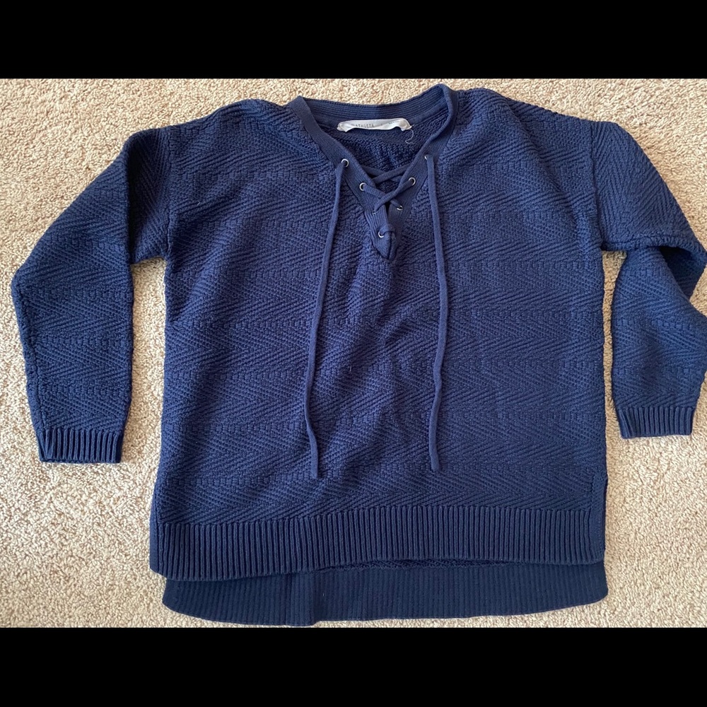 Athleta sweater